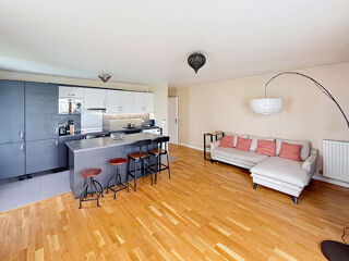  Appartement à louer 3 pièces 65 m²