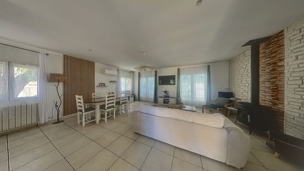 Vente Maison Maison plain pied Avignon 8 pièce(s) 165 m2 -  avec T2 et studio, piscine et DPE A. Avignon