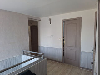  Maison � vendre 4 pi�ces 165 m�