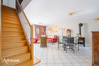  Maison  vendre 8 pices 150 m