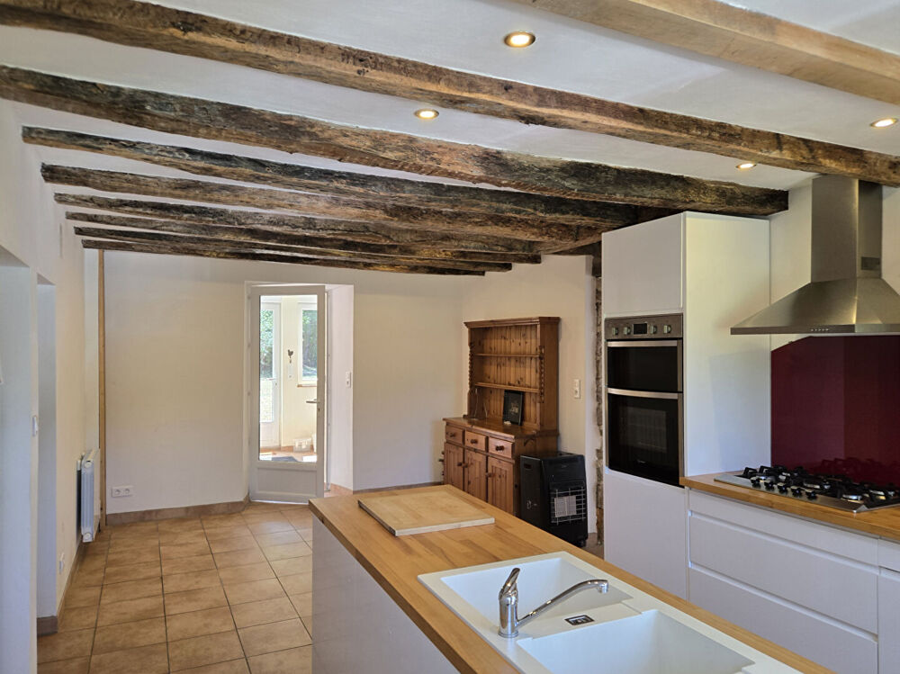 Vente Maison HAUTE VIENNE : Belle maison individuelle de 4 chambres, entièrement rénovée, située au bout d'une impasse paisible, à quelques m Lussac les eglises