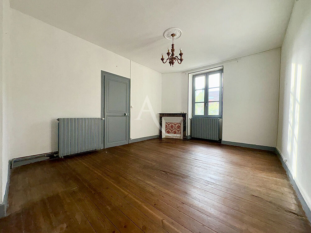 Maison Montmorillon 6 pièce(s) 126.69 m2