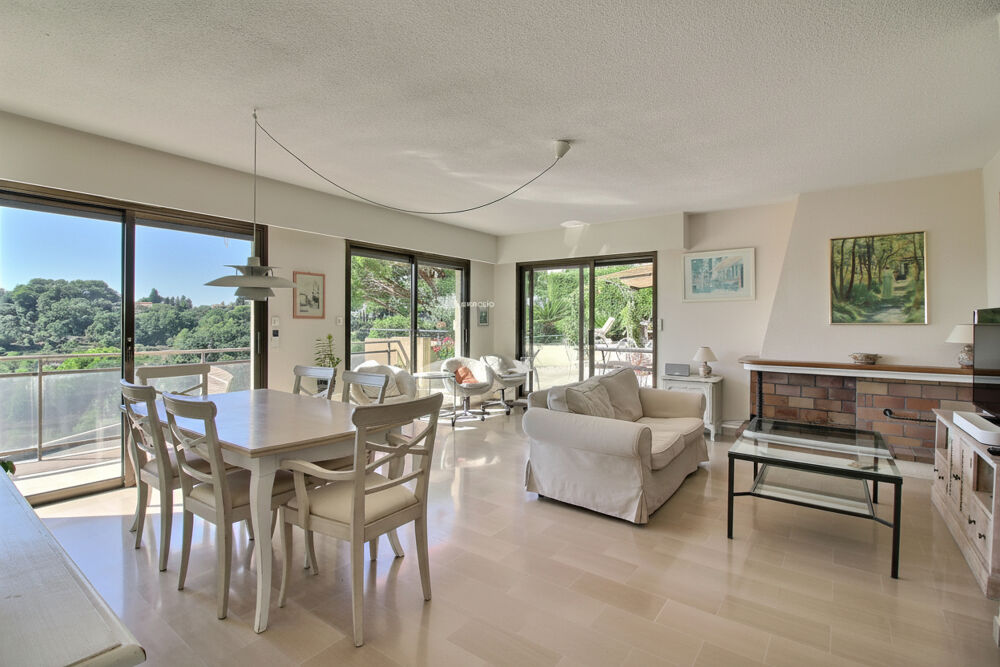 Vente Appartement Mougins - Le Val - Vente Appartement 3P - Terrasse de 110 m² - Aperçu Mer Mougins