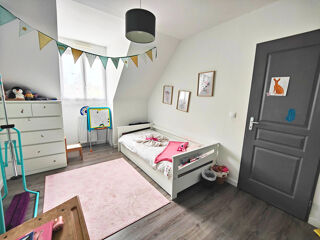  Maison à louer 6 pièces 121 m²