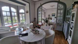  Maison à vendre 14 pièces 338 m²