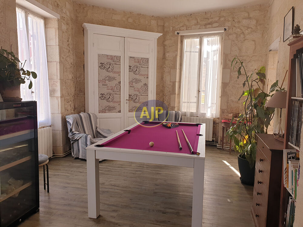 Maison Talais 6 pièce(s)