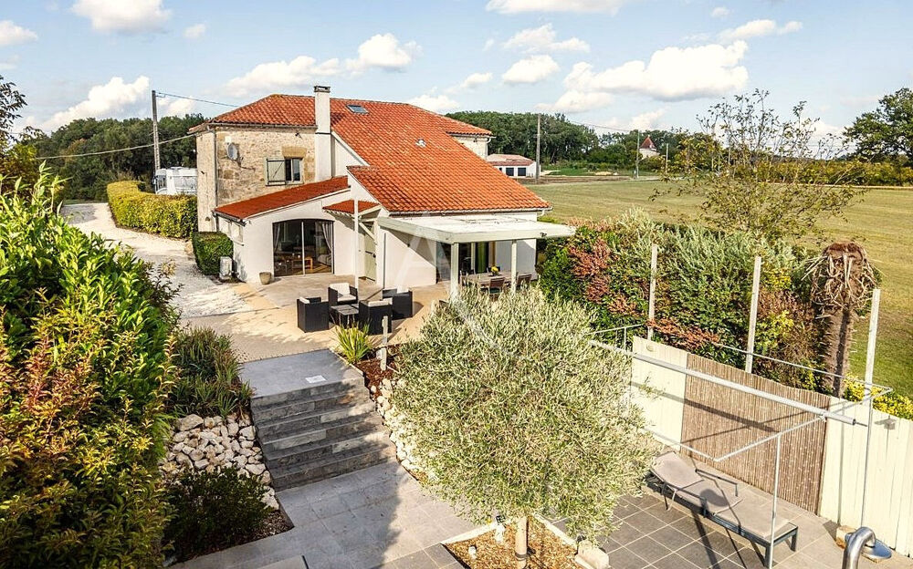Vente Maison Jolie propriété en pierres en campagne Tournon d agenais