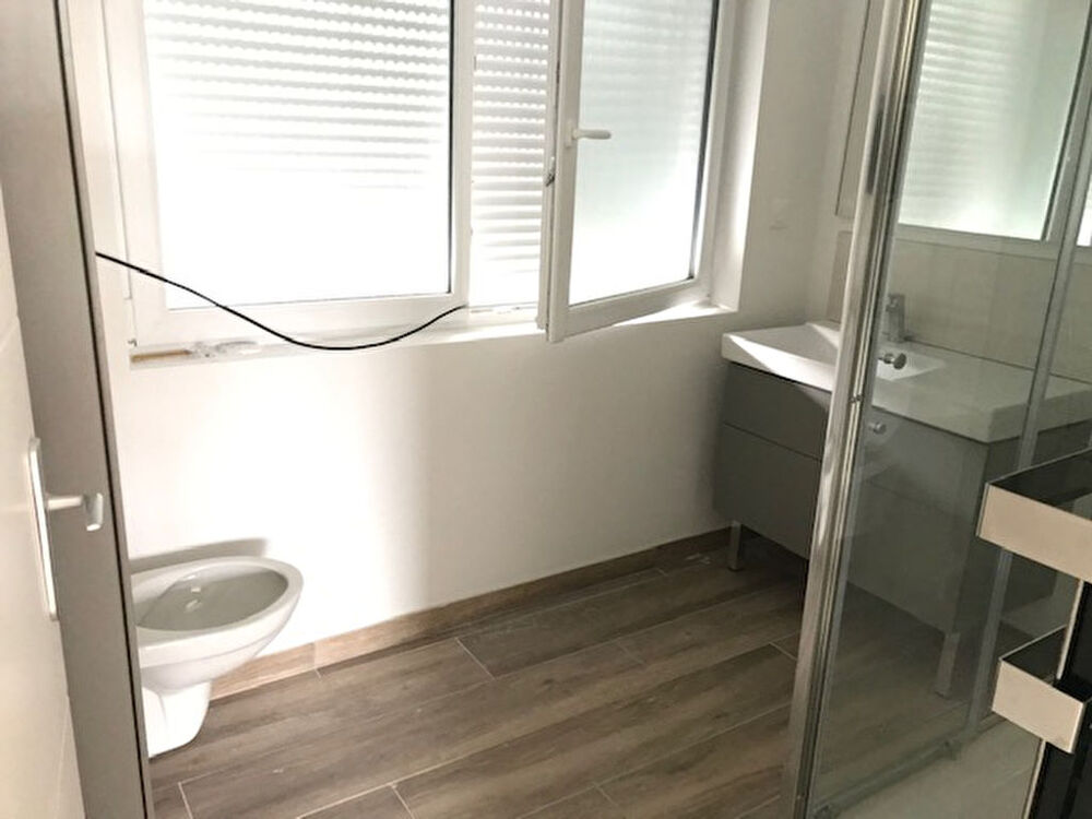 Location Appartement A LOUER, T3 d'environ 50m², rue Gustave Jolivet - LOMME MITTERIE Lomme