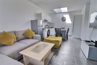  Appartement à louer 3 pièces 52 m²