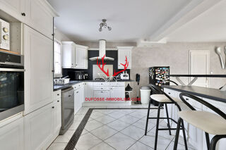  Maison � vendre 7 pi�ces 185 m�