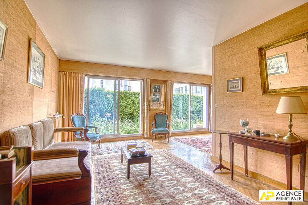Vente Appartement Versailles Rive-Droite Appartement 5 Pièces 113 m² avec terrasse arborée et 1 box Versailles