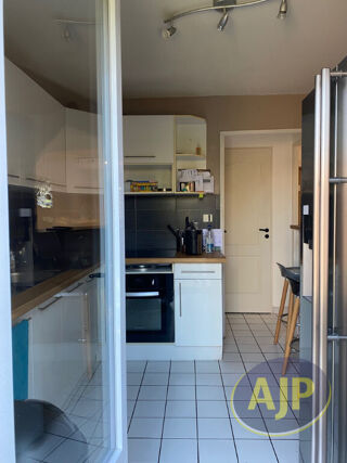  Maison à louer 4 pièces 83 m²