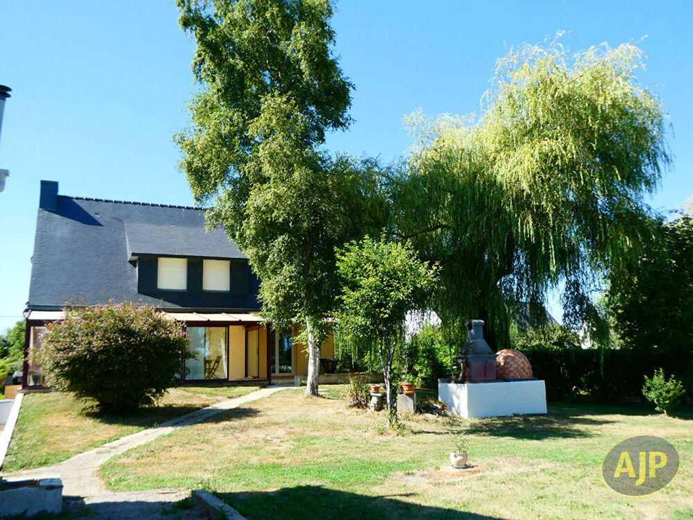 Vente Maison Maison Plumelin 8 pièce(s) 200 m2 Plumelin