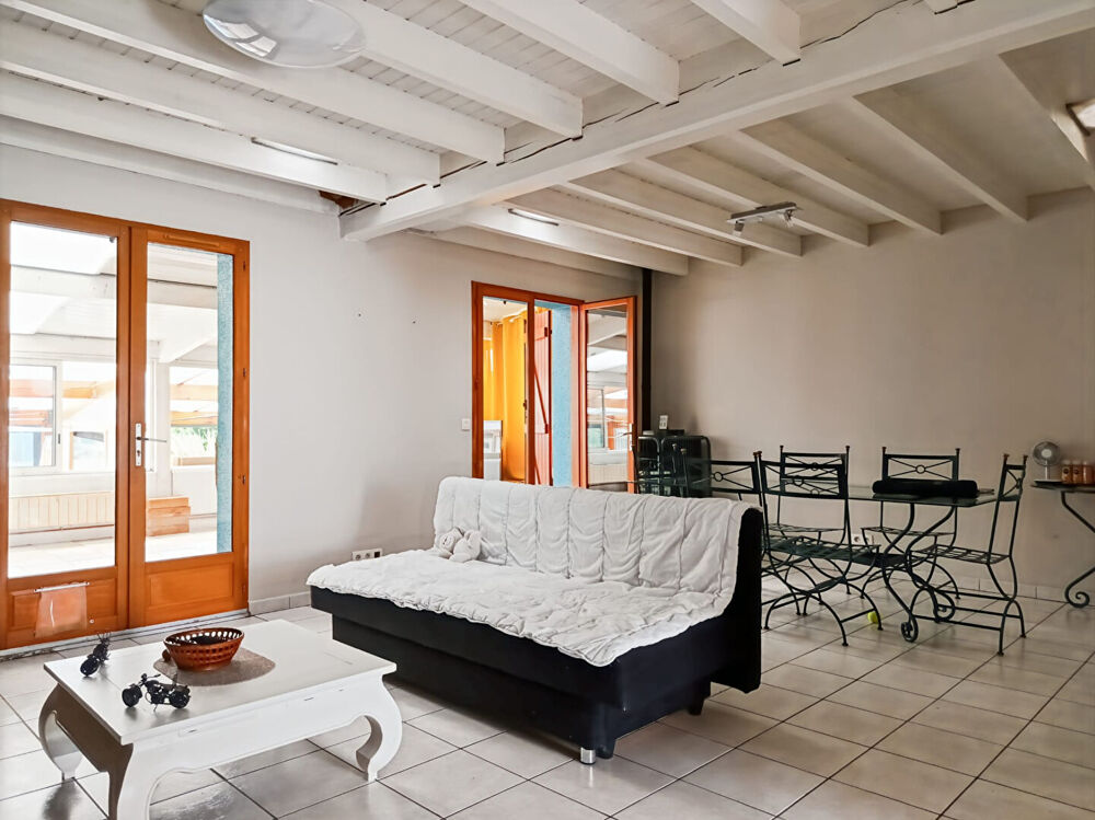 Maison contemporaine 5 pièces à vendre à Saint Sever HAUT- 220 560