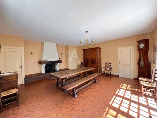  Maison � vendre 10 pi�ces 230 m�