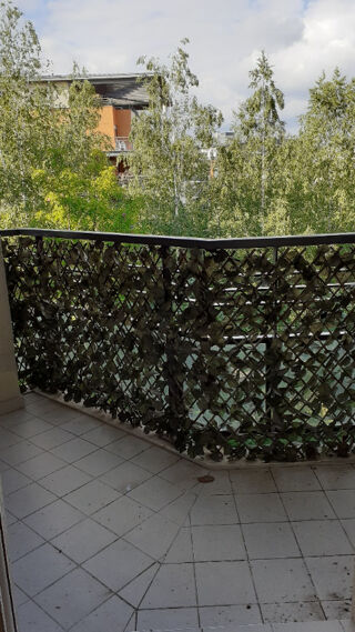  Appartement à louer 3 pièces 53 m²