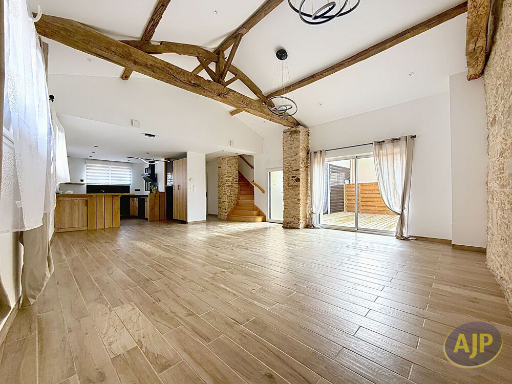 Maison Saint Hilaire De Chaleons