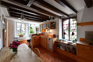  Maison � vendre 9 pi�ces 277 m�
