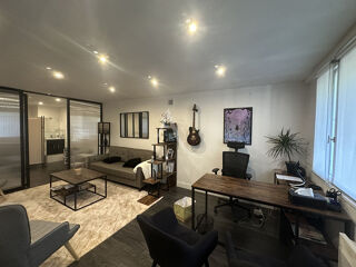  Immeuble à vendre 15 + pièces 454 m²