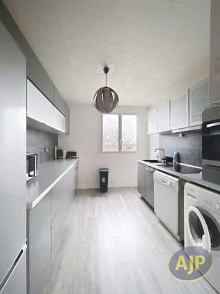  Appartement � vendre 4 pi�ces 71 m�