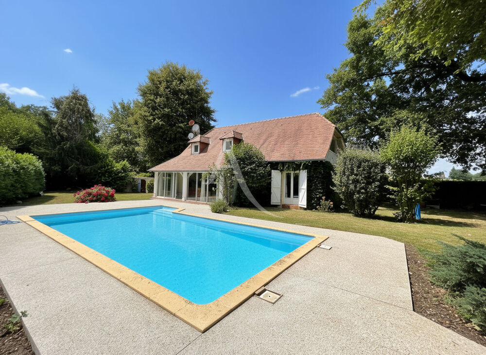 HAUT DE LESCAR - Maison 6 pièce(s) 150 m2 avec piscine garage carport terrain 1282m²