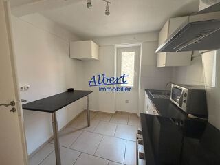  Appartement à louer 2 pièces 37 m²