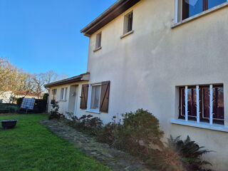  Maison  louer 2 pices 62 m