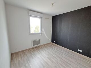  Appartement � louer 4 pi�ces 79 m�