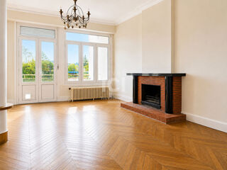  Maison à vendre 8 pièces 183 m²
