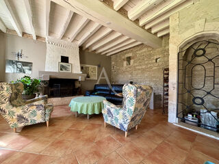  Maison  vendre 9 pices 250 m