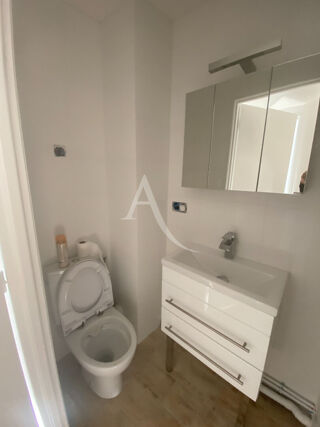  Appartement à louer 3 pièces 64 m²