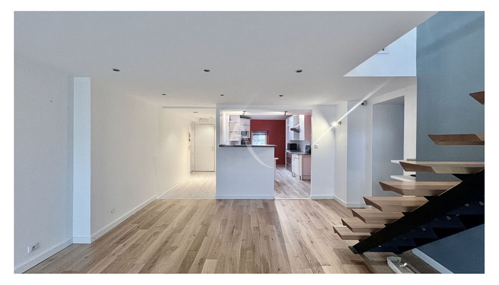 Appartement duplex sur la Place des Vosges