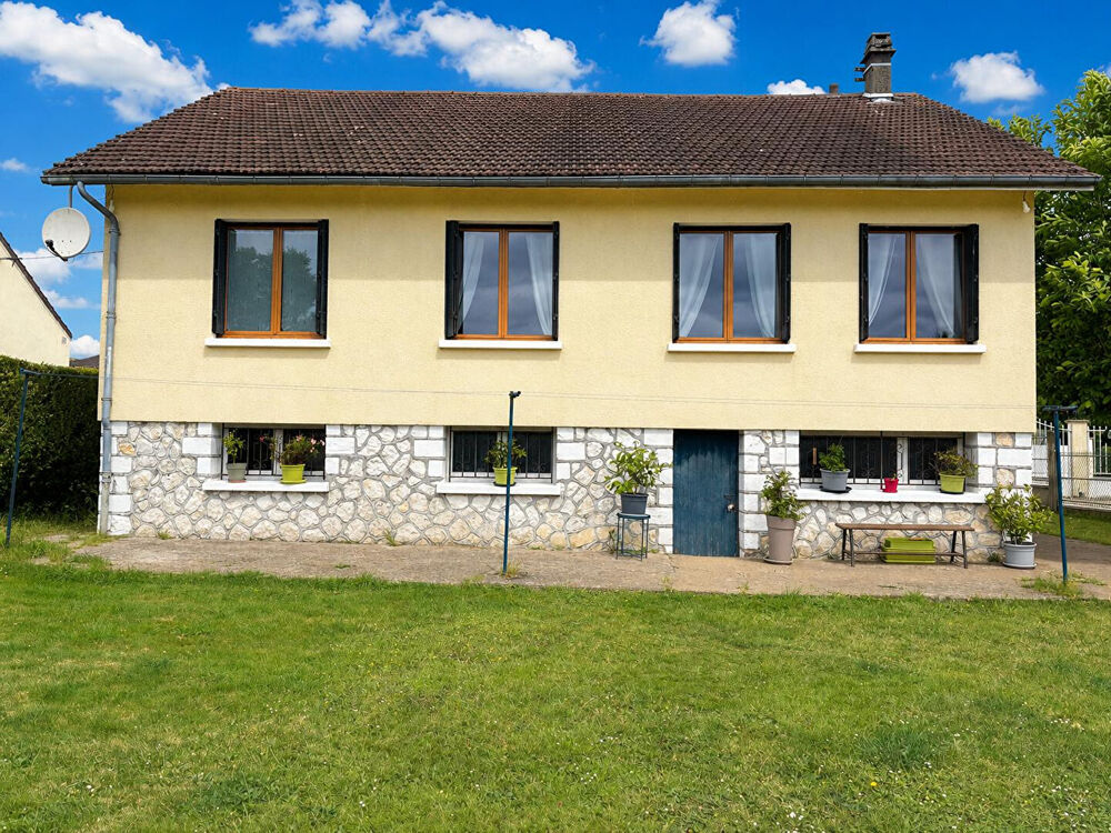Maison 6 pièces 95 m² · à Andeville · 95 m² · 259 900 €
