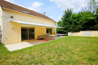  Maison � vendre 8 pi�ces 218 m�