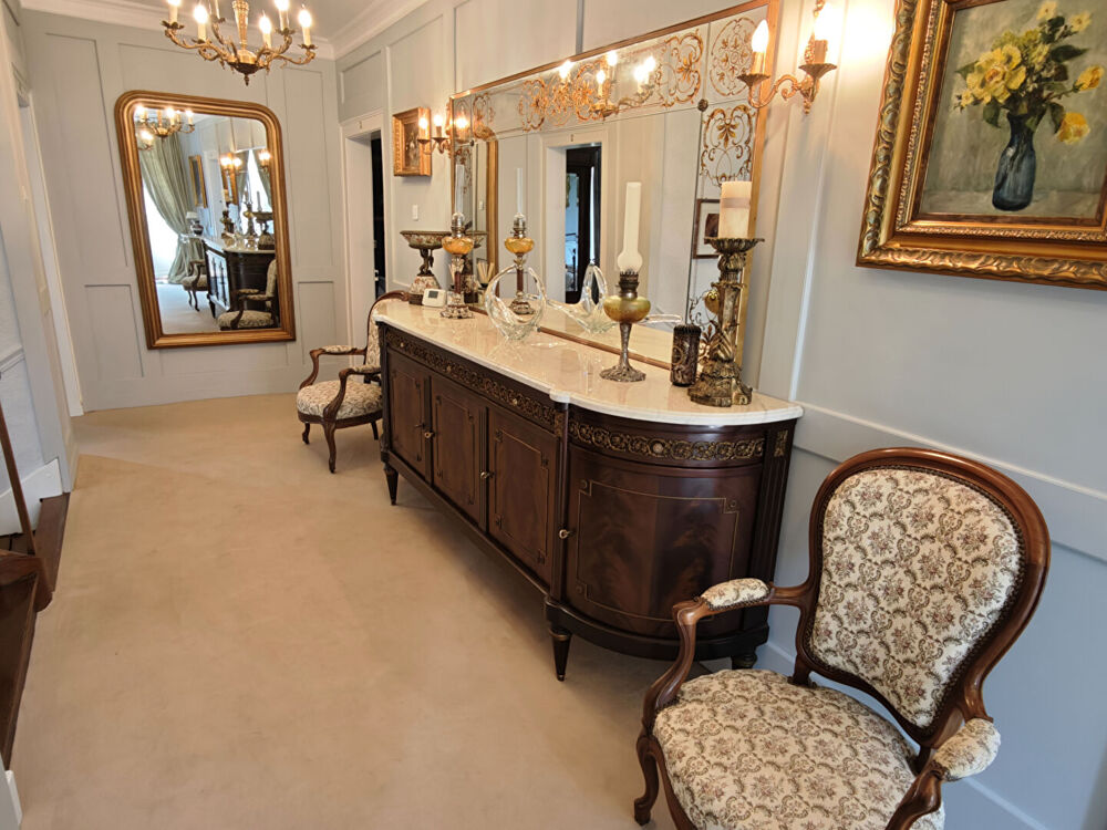 INDRE - Superbe chambre d'hôtes avec café, 7 chambres, appartement indépendant pour les propriétaires, dépendances, grand jardin