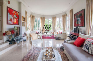  Maison à vendre 10 pièces 327 m²