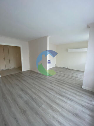  Appartement � louer 4 pi�ces 81 m�