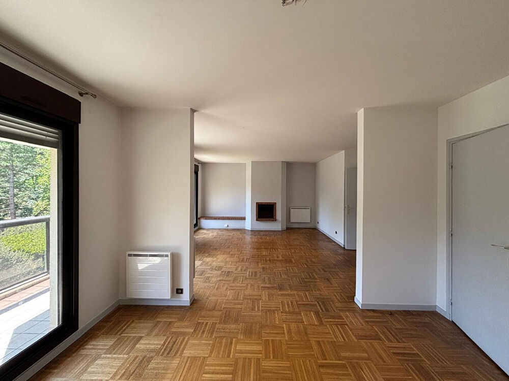 Appartement Ecully 3 pièce(s) 100.39 m2