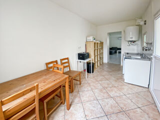 Appartement à louer 1 pièce 34 m²
