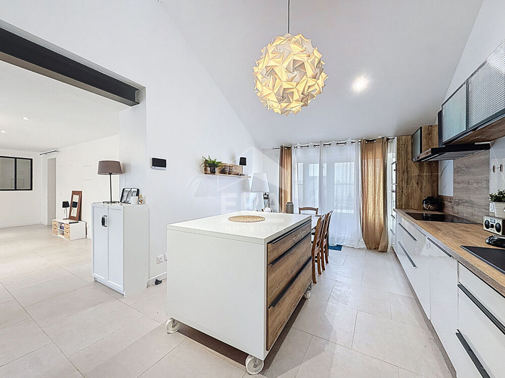 Vente Maison Maison Boutervilliers 5 pièce(s) 150 m2 Boutervilliers