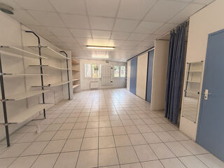   Local commercial 61m² - BESANCON Besancon