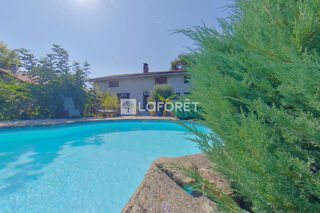  Maison � vendre 6 pi�ces 185 m�