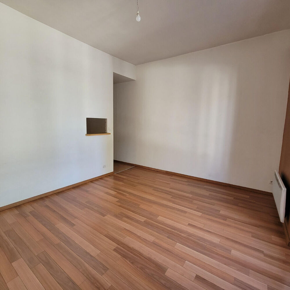 Location Appartement PROCHE REI , APPARTEMENT P2 DE 32.17M² Nimes