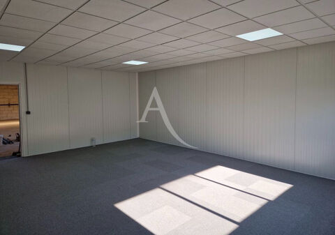 Local d'activité Roissy En Brie 270 m2 2770 77680 Roissy en brie