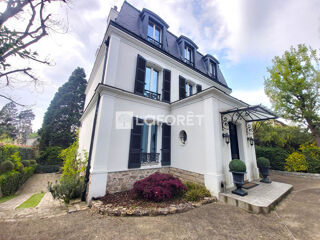  Maison � vendre 10 pi�ces 219 m�