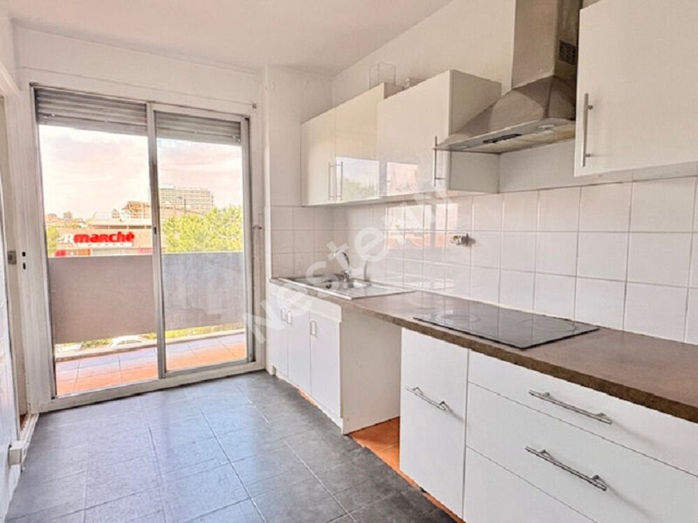 Appartement Marseille 4 pièce(s) 100m² Saint Anne Traversant Terrasse Box en supp