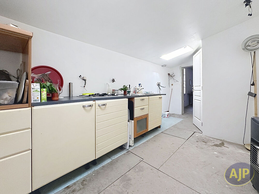 Vente Maison Maison de ville à terminer avec jardin et accès rivière Pons