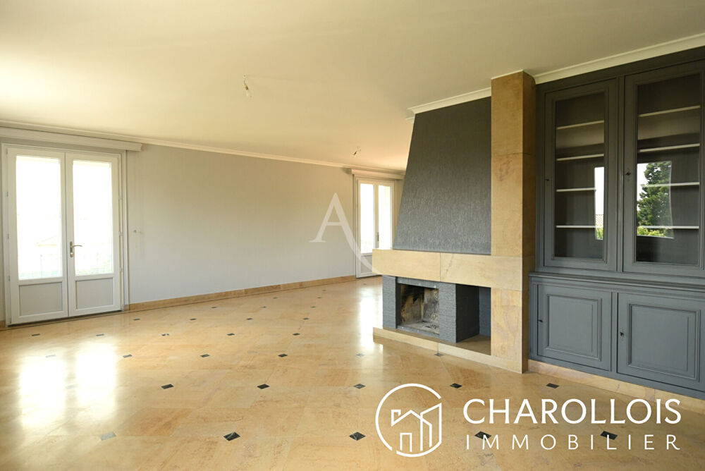 Vente Maison BELLE MAISON RÉNOVÉE  250 M²  6 CHAMBRES - CHARNAY LES MÂCON Charnay les macon