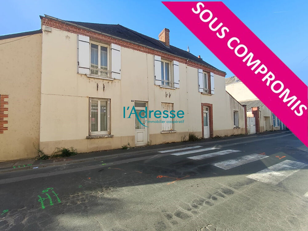 Ensemble immobilier de 189m² à MONTREVAULT