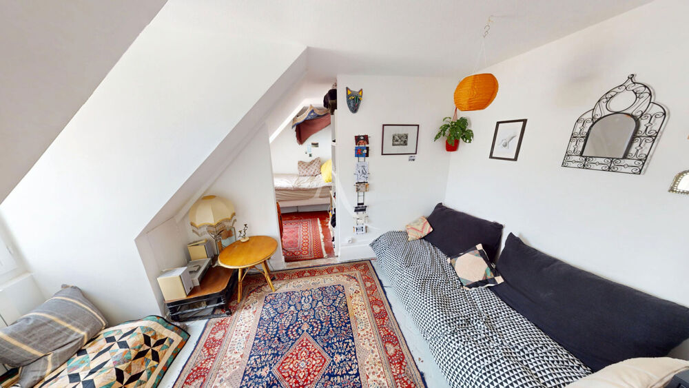 EXCLUSIF - Grand Studio aux portes du Marais !
